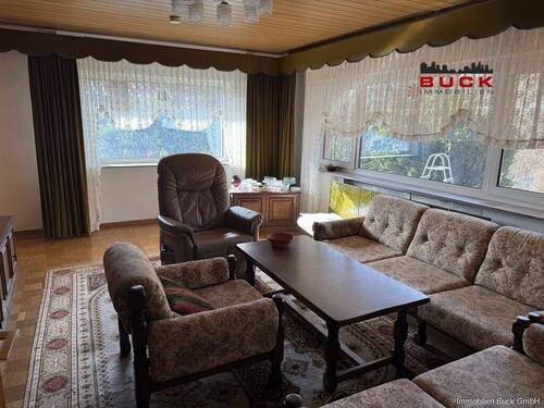 Wohnzimmer EG - 1 Zimmer Mehrfamilienhaus, Wohnhaus in Gruibingen