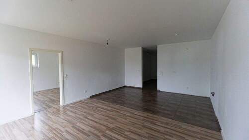 Wohnzimmer - 3 Zimmer Etagenwohnung in Delmenhorst