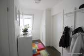 Flur (2) - 