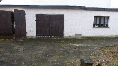 Garagen - 4 Zimmer Einfamilienhaus in Wermsdorf