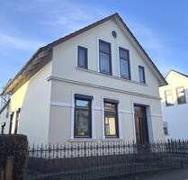 PURNHAGEN-IMMOBILIEN - Bremen-Aumund, freist. 1-Fam.-Haus in ruhiger Seitenstraße nahe der Weser - Bremen / Aumund Fähr-Lobbendorf