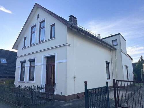 Bild 2 - 4 Zimmer Einfamilienhaus zum Kaufen in Bremen / Aumund