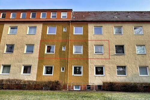 Hausfront Innenhof - Wohnung mit Potenzial in St. Gertrud