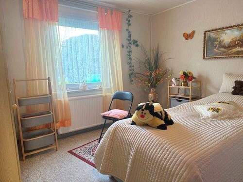 Schlafzimmer - 4 Zimmer Einfamilienhaus in Plaaz