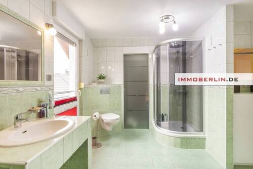 4.jpg - Einfamilienhaus mit 215,00 m&sup2; in Berlin zum Kaufen