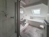 modernes Tageslichtbad - 