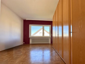 Schlafzimmer 2 OG - 