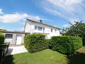 Garten - Zweifamilienhaus mit Großem Garten in ruhiger Wohnlage