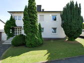 Außenansicht - 6 Zimmer Mehrfamilienhaus, Wohnhaus zum Kaufen in Bad Driburg