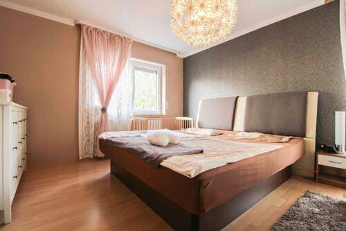 Schlafzimmer 3 EG - 