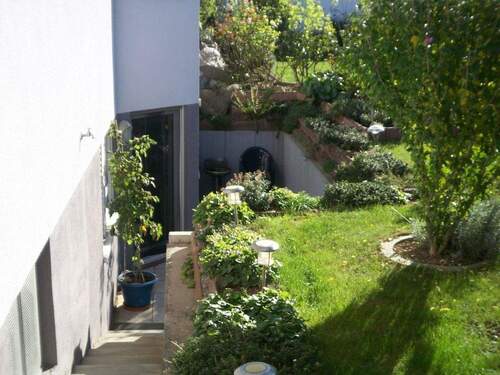 Freisitz - Hartheim, vermietete 2 ZW, UG mit Freisitz