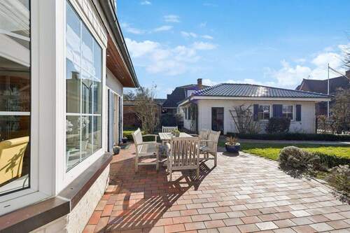 602691-B-backbonephoto-046 - 