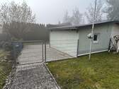 Garage und Stellplatz - 