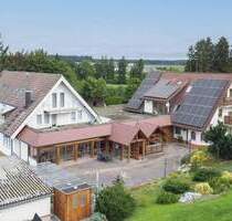 Einzigartiges Großanwesen mit Campingplatz, Forellenteich und zwei Wohnhäusern in Alleinlage - Villingen-Schwenningen Obereschach