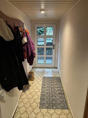 KG - Eingangsbereich - 