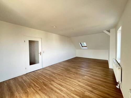 Wohnzimmer Ansicht 2.jpg - 