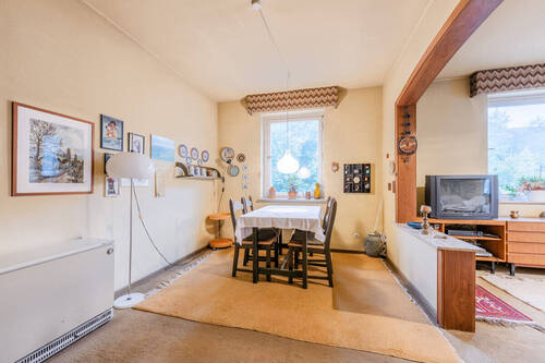 Esszimmer Vorderhaus - 7 Zimmer Mehrfamilienhaus, Wohnhaus in Singen