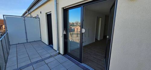 Balkon - Schönes 2-Zimmer-Apartment im 2. Obergeschoss mit schöner Terrasse - Erstbezug!