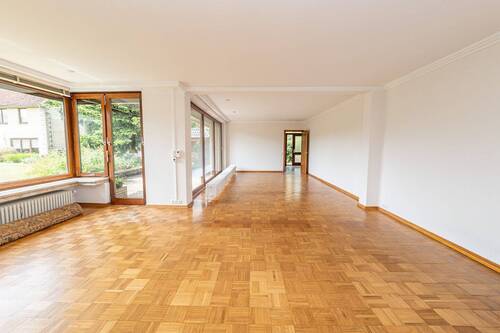 Wohn- und Esszimmer - 