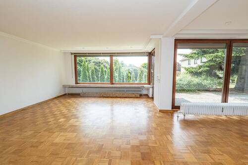 Wohn- und Esszimmer - 