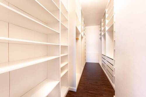 Begehbarer Kleiderchrank - 