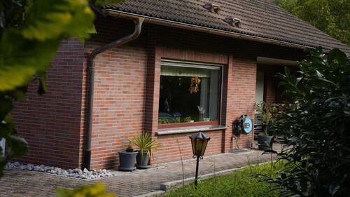 Gartenansicht - Einfamilienhaus mit 156,00 m² in Wilnsdorf zum Kaufen