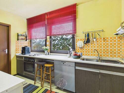 Küche - 5 Zimmer Einfamilienhaus in Höchberg