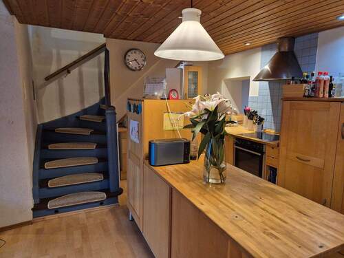 EBK inkl. mit Zugang zum Obergeschoß - Bauernhaus, Landhaus mit 150,00 m&sup2; in Merzig zum Kaufen