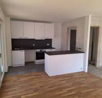 Beinstein, Effizienzhaus 55 EE, sehr hell, mit EBK, Fußbodenheizung, Aufzug, großer Balkon und TG Stellplatz - Waiblingen