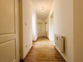 Flur.jpg - 1 Zimmer Etagenwohnung zum Kaufen in Ingolstadt