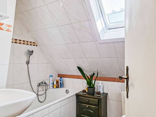 Badezimmer Wohnung DG - 