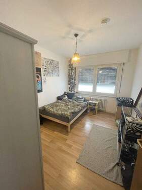 Schlafzimmer - 2 Zimmer Etagenwohnung in Duisburg