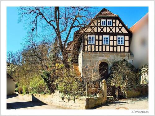 Der Koppenhof - Der Koppenhof - Marktzeulns ältestes, privates Bauwerk - liebevoll saniert, mit Blick auf die Rodach
