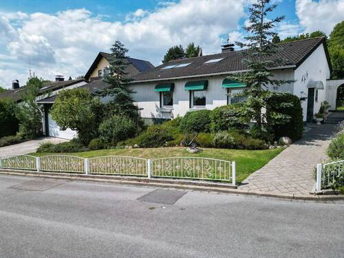 Außenansicht - Achtung Dorflebenliebhaber! Bullerbü Einfamilienhaus in Berchum!