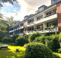 Freie Erdgeschoss-Wohnung mit Terrasse - Duschbad- TG-Platz - Erstbezug nach einer Modernsierung - Hamburg Bramfeld
