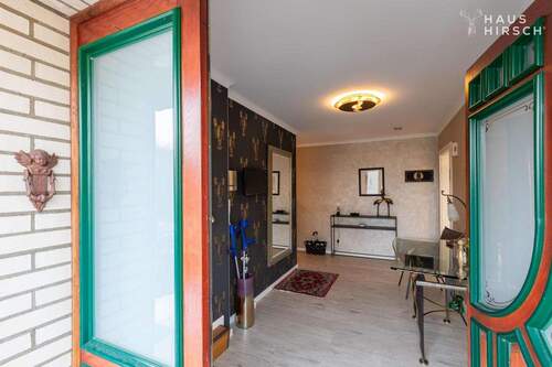 Diele / Eingangsbereich - 6 Zimmer Einfamilienhaus in Rosengarten
