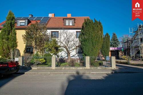 Titelbild - 7 Zimmer Einfamilienhaus zum Kaufen in Erfurt