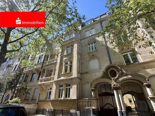 Vorderansicht - Im Westend werden Altbauträume wahr!