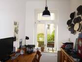 Zimmer 2 - 