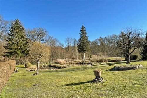 Grundstück mit 2 Teichen - 