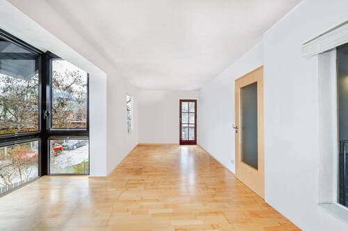 Zimmer 2 - 