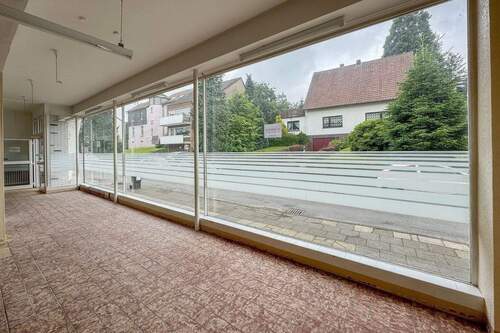 Schaufensterfront EG.jpg - 