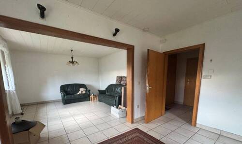 Wohn- und Esszimmer - 
