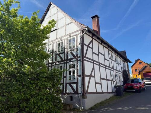 Exposéfoto - Ein Traum für Handwerker: Fachwerkhaus in Brakel-Istrup