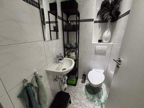 Gäste WC - 3 Zimmer Reihenendhaus zum Kaufen in Mönchengladbach