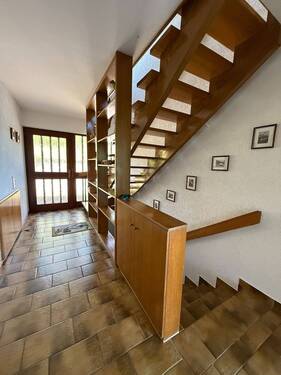 Eingangsbereich (EG) - Einfamilienhaus mit 266,00 m&sup2; in Gelnhausen zum Kaufen