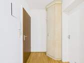 Eingangsbereich - 2 Zimmer Etagenwohnung zum Kaufen in München