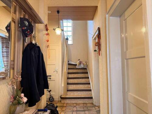 Treppenaufgang ins OG - 