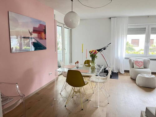 Wohnzimmer 3 - Mehrfamilienhaus, Wohnhaus mit 108,00 m&sup2; in Friedrichsdorf zum Kaufen