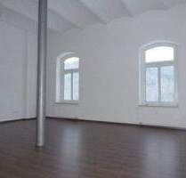 Großzügige und schöne 4-Zimmer-Erdgeschosswohnung in zentrumsnaher Wohnlage von Rudolstadt